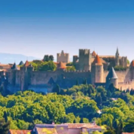 Bright T2 In The Heart Of * Carcassonne